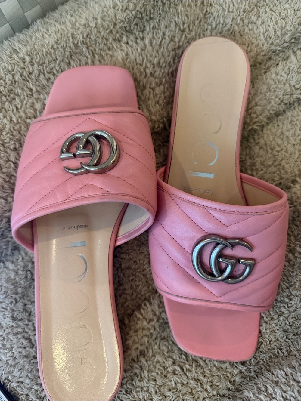 Gucci Pink Quilted Leather GG Slide Mules - Picture 1 of 5